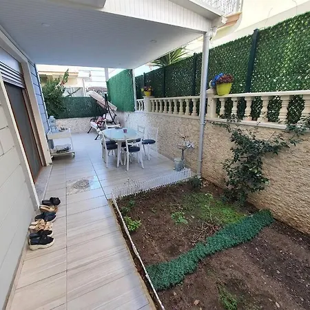 Offering A Relaxed And Inviting Atmosphere וילה